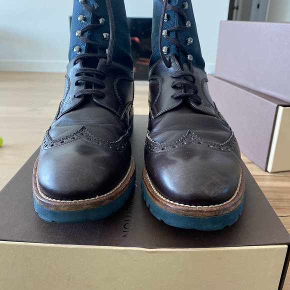 Authentic LV Blue and Brown Hi-Top boots - Picture 2 of 5